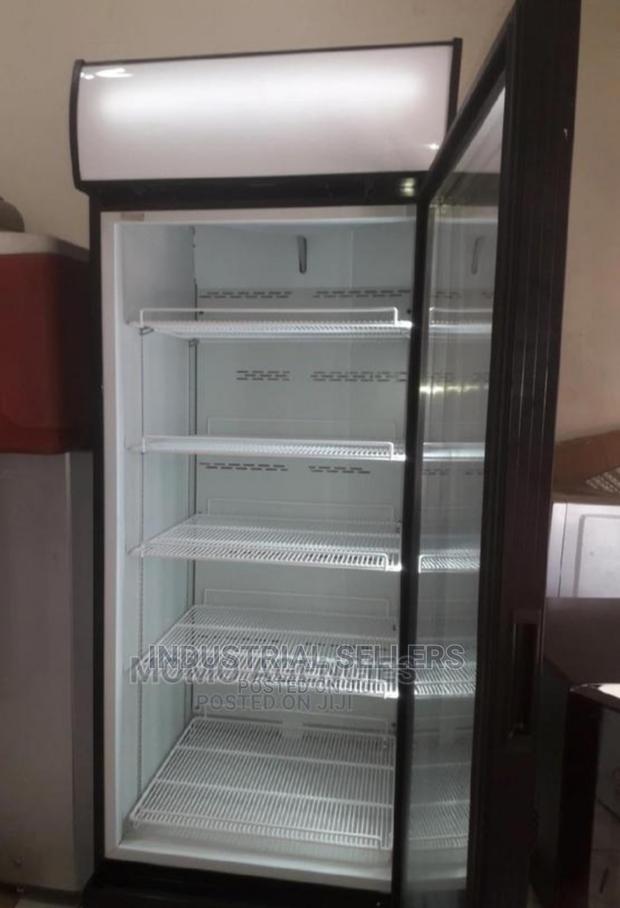 Outstanding Display Chiller Single Door - main view