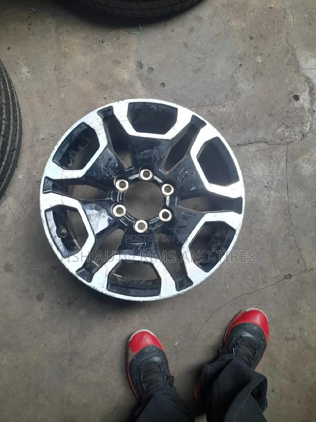 Toyota Hilux 18 Inch Rim