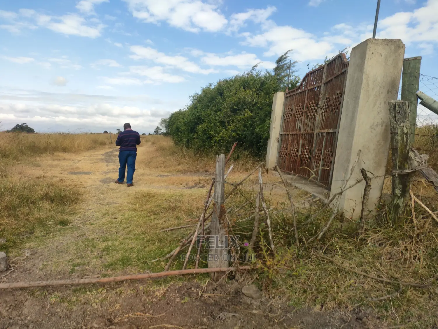 3 Acres Chaka/Munyu With a River