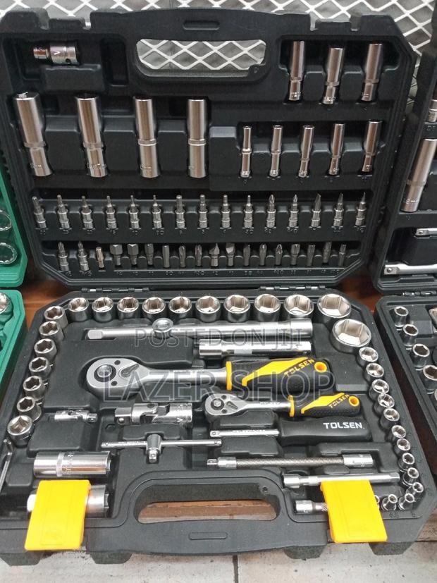 94pcs Tolsen Toolbox - main view