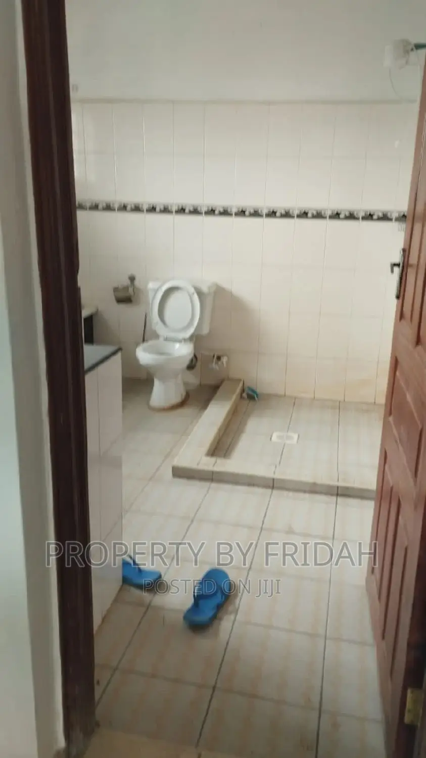 5bdrm Maisonette in Kitengela for rent