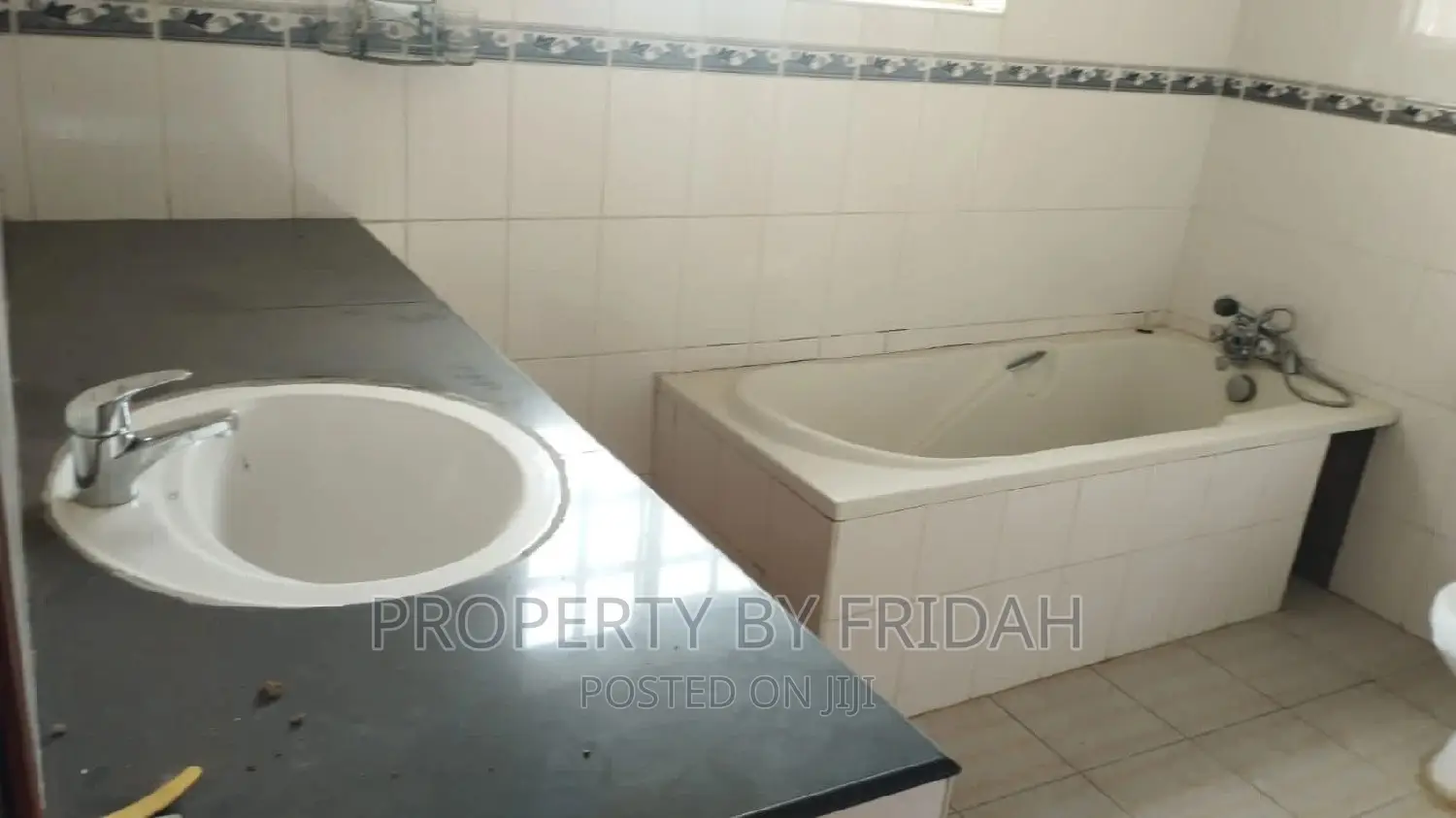 5bdrm Maisonette in Kitengela for rent