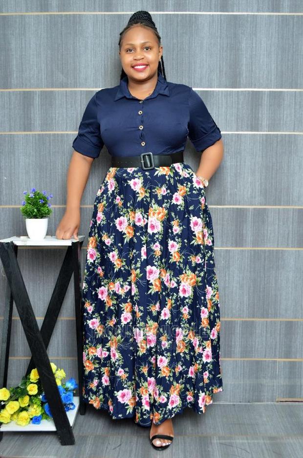 Breastfeeding Friendly Maxi Dress - thumbnail 3