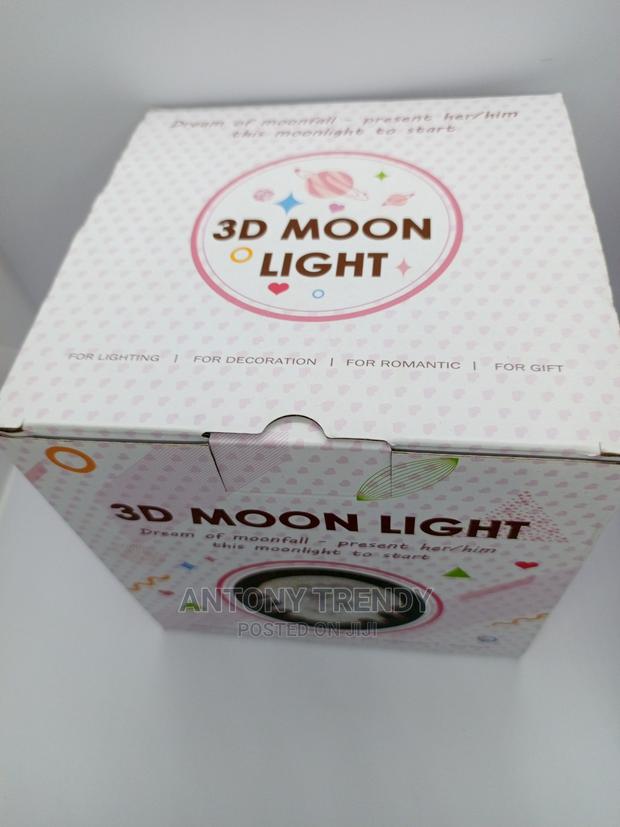 3D Painted Starry Moon Light With Wooden Stand