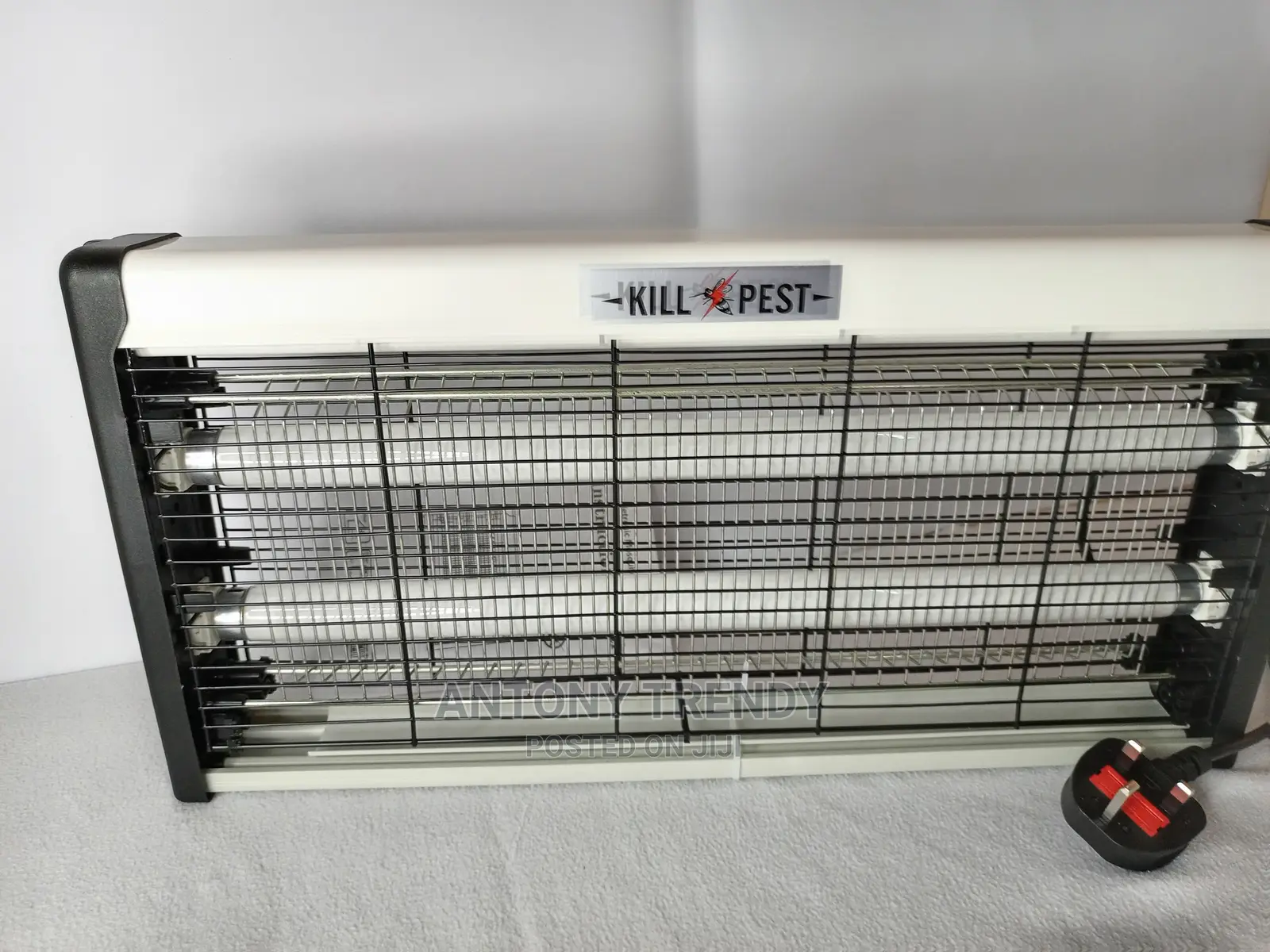 Electric Bug Zapper/Pest Repeller 20W