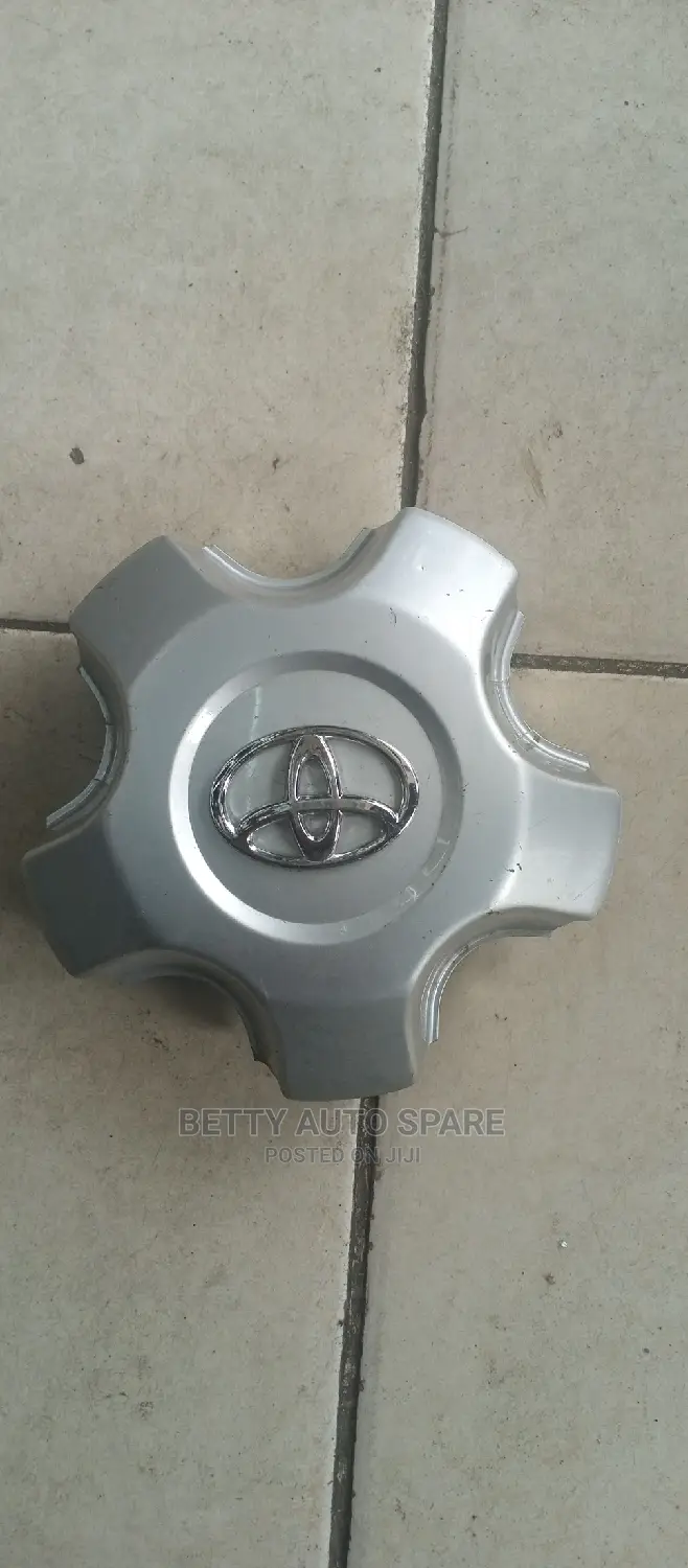 Toyota Hilux Wheel Caps