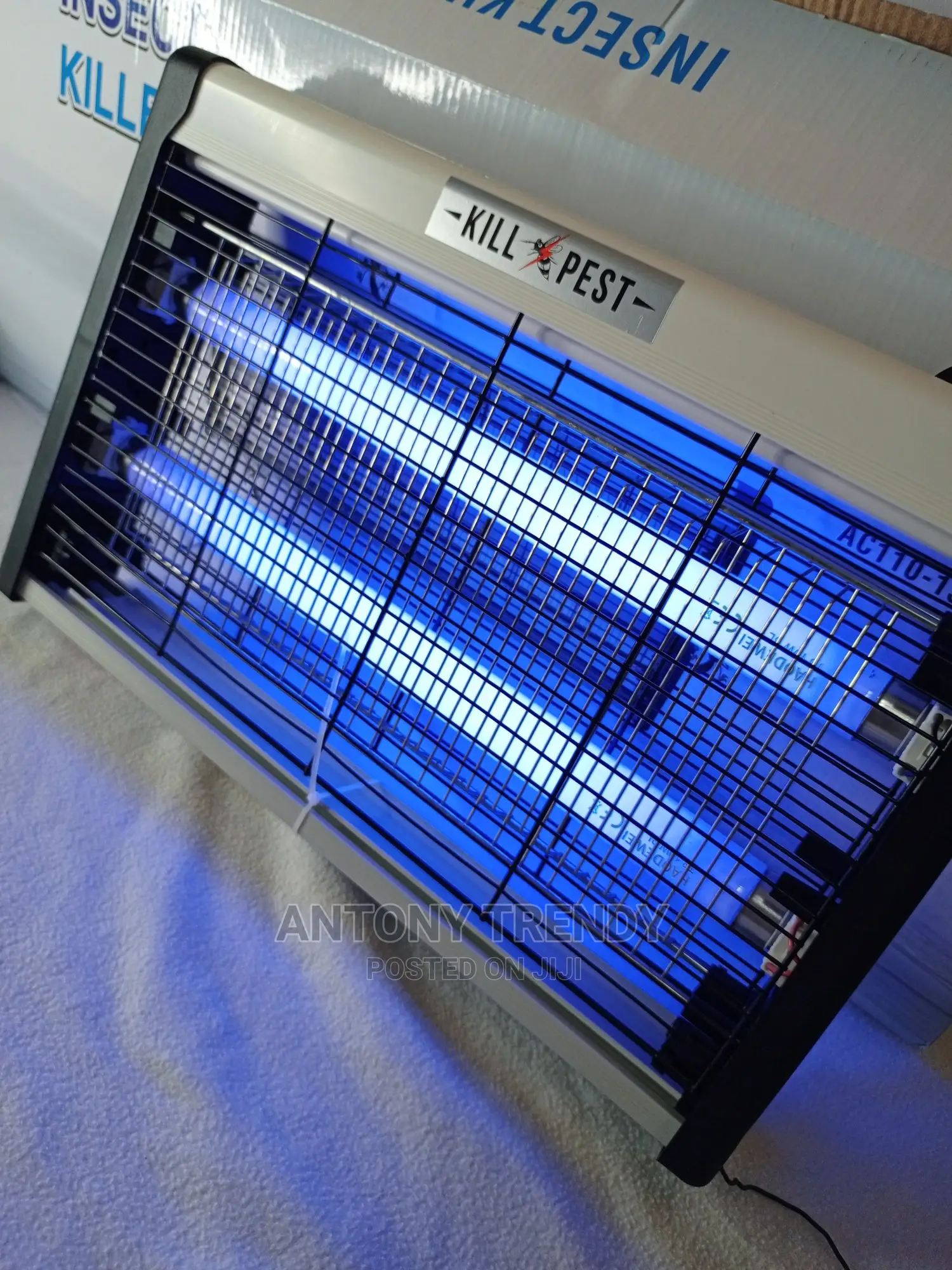 40W Bug Zapper/Pest Repeller Control