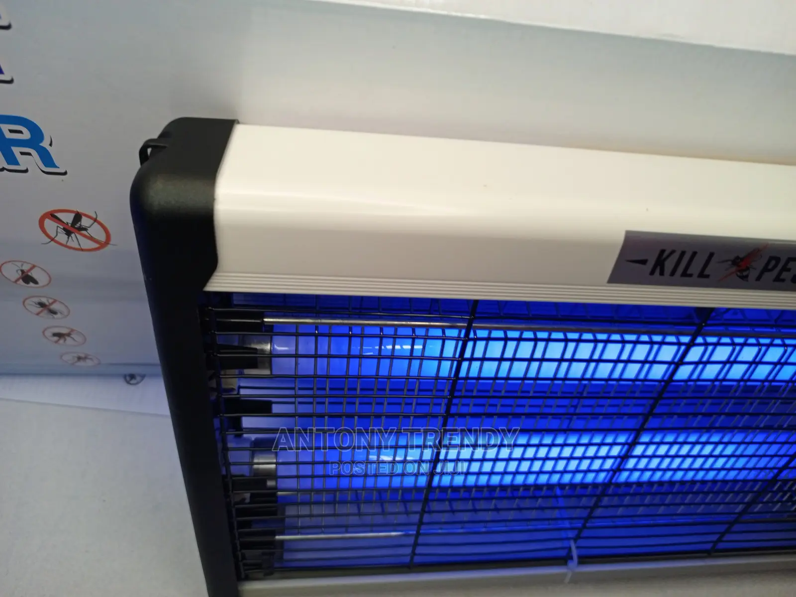 20W 2800 Volt UV Lamp Flying Fly Insect Killer