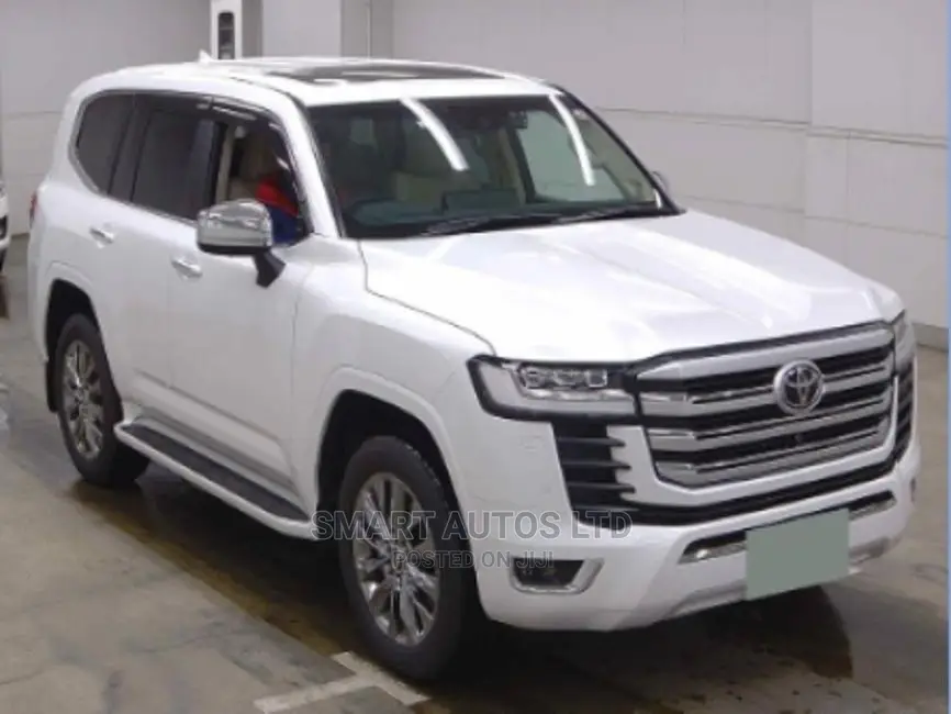 New Toyota Land Cruiser 2023 Pearl