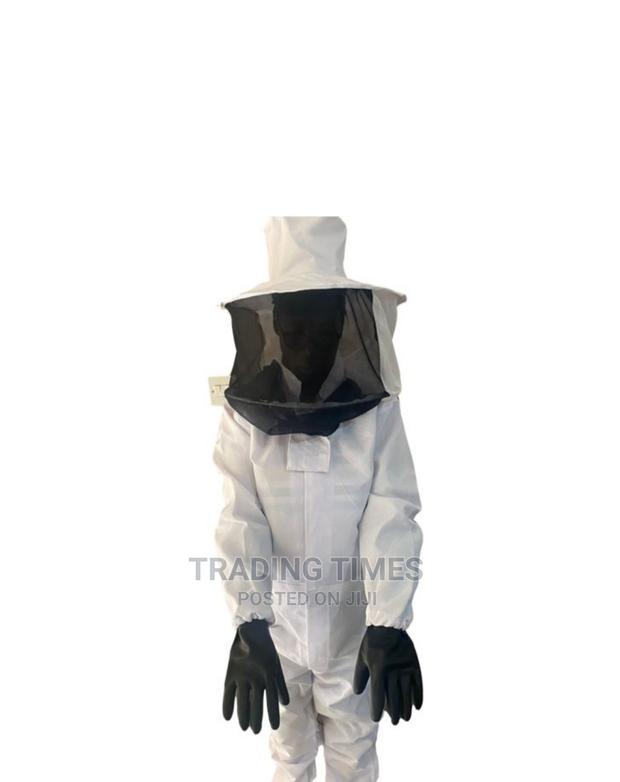Honey Harvesting Bee Suit - thumbnail 2