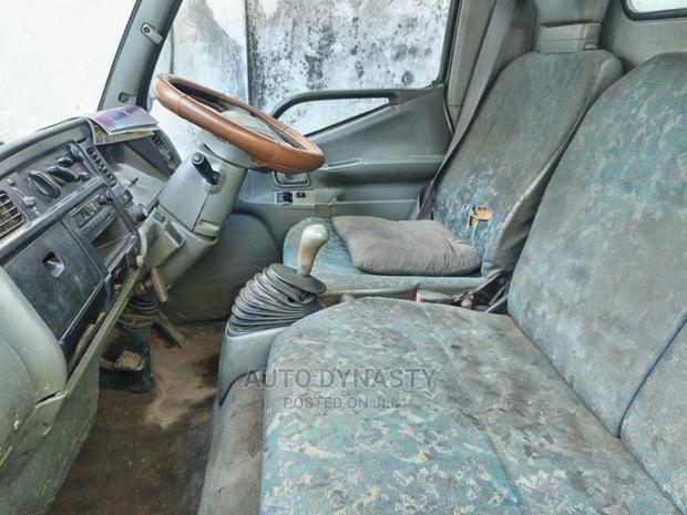 Mitsubishi Canter With Aluminum Body - thumbnail 2