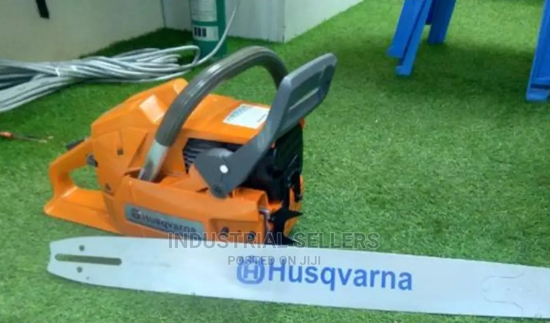 Spontaneous Husqvarna Power Saw