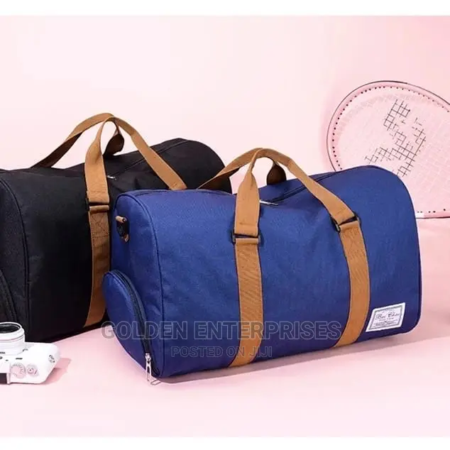 Canvas Travelling Bag With Shoe Compartment