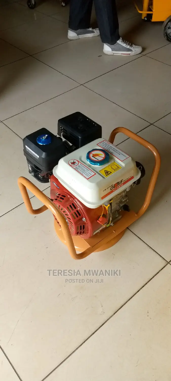 Golf Concrete Vibrator