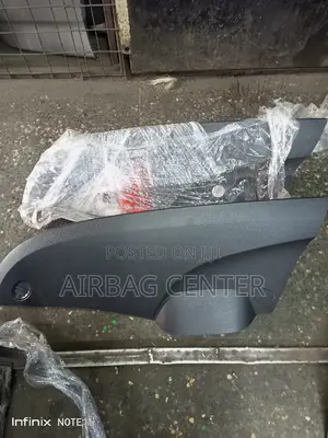 Honda Fit 2012 Dashboard Airbags