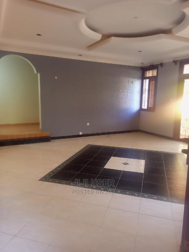 4bdrm Bungalow in Kizingo for rent - thumbnail 4