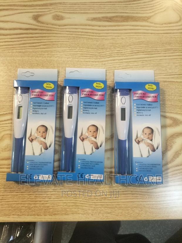 Digital Thermometer - thumbnail 3