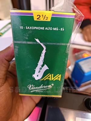 Vandoren Alto Saxophone Reeds One Pack - thumbnail 2