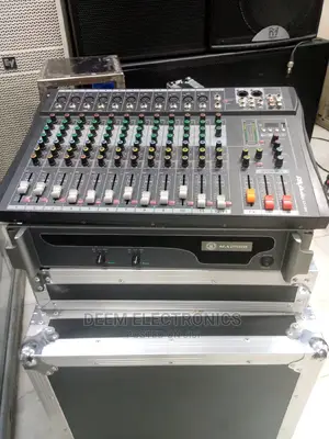 Plain Mixer 12channel With Amplifier 2500 Watts