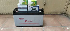 200ah Battery+ 600w Inverter + 30A Power Controller + 2 Bulb