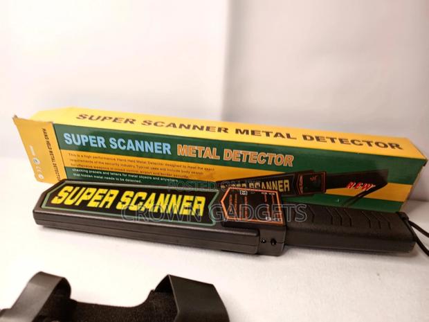 Battery Powered, Security Wand With Light - main view