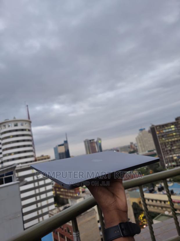 New Laptop Apple MacBook Air 8GB Apple M1 SSD 256GB - main view