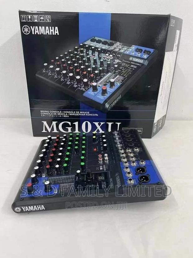 Yamaha Plain Mixer MG10XU - main view