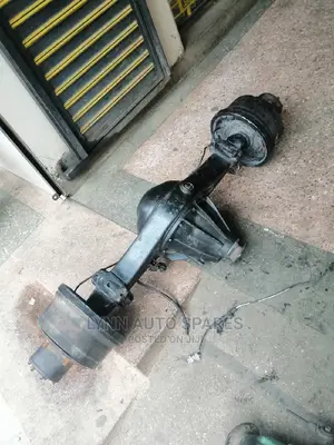 Toyota Dyna Complete Rear Differential (Diff)