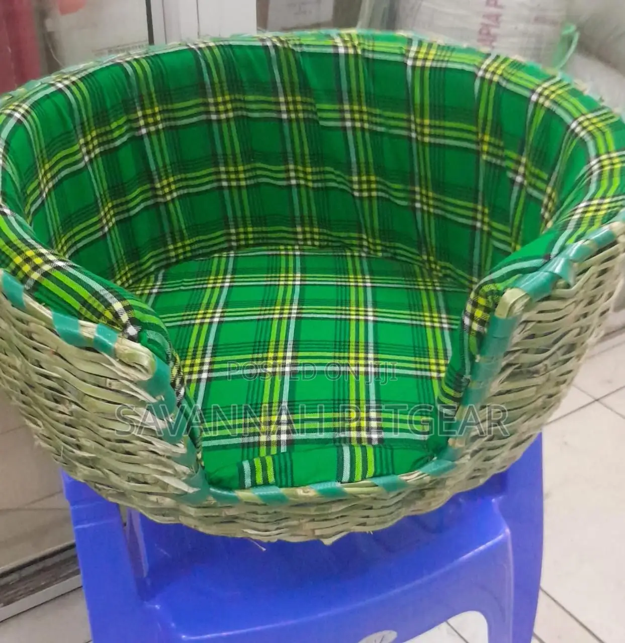 Custom Made Designer Dog Beds Comfortable Durable Pet