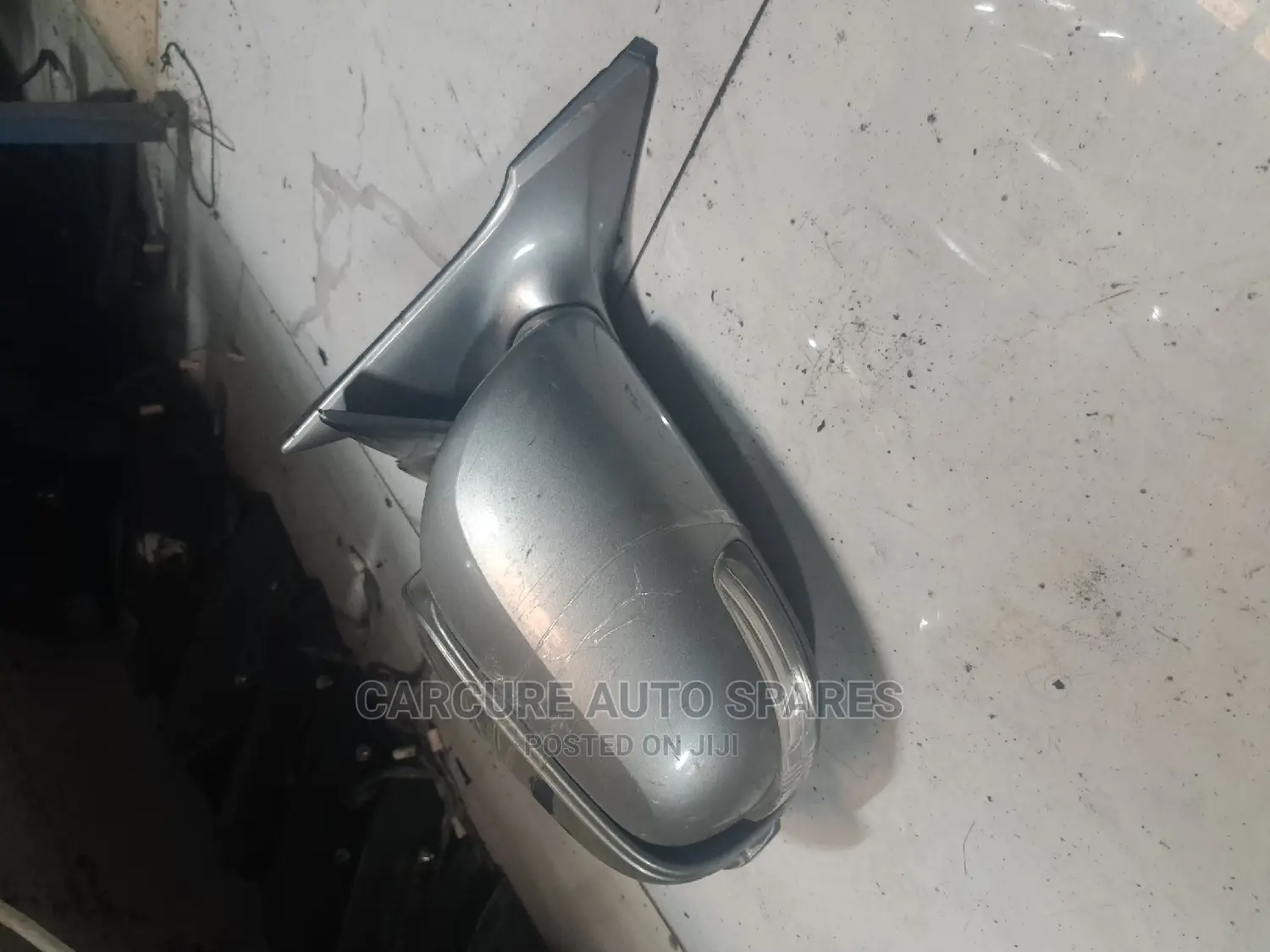 Mark X 2005 to 2009 Side Mirror With Indicator