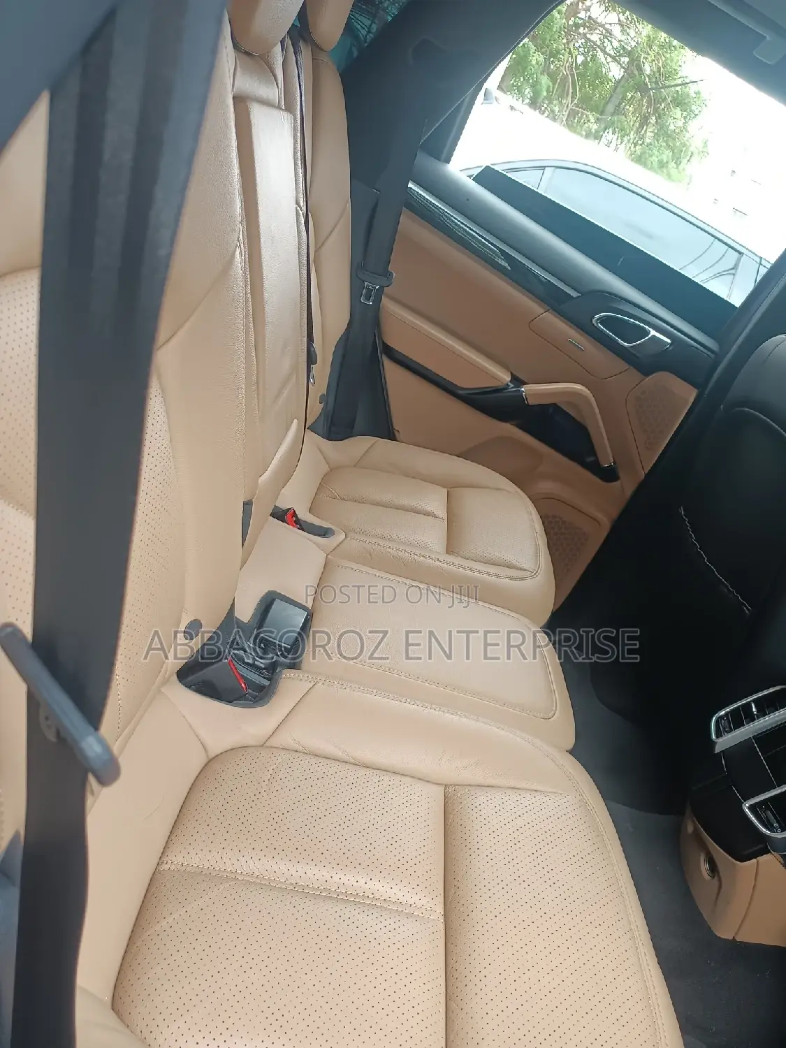 Porsche Cayenne 2016 White