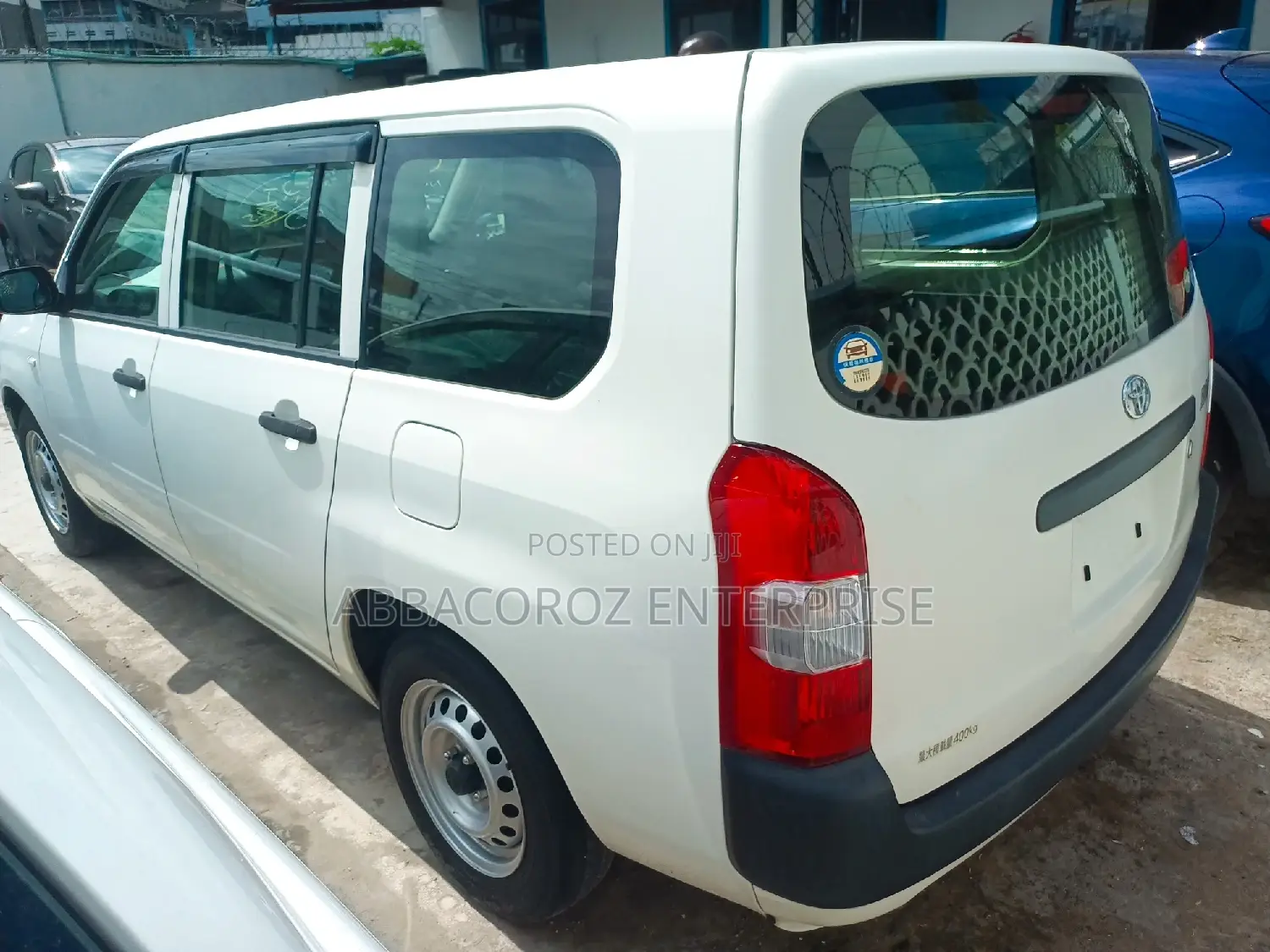 Toyota Succeed SV Premium 2016 White