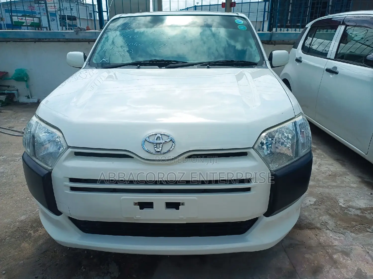 Toyota Succeed SV Premium 2016 White