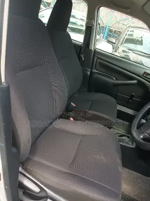 Toyota Probox 2016 Silver