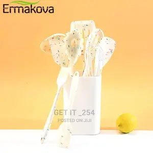 White Marble Silicone Spoon Set .
