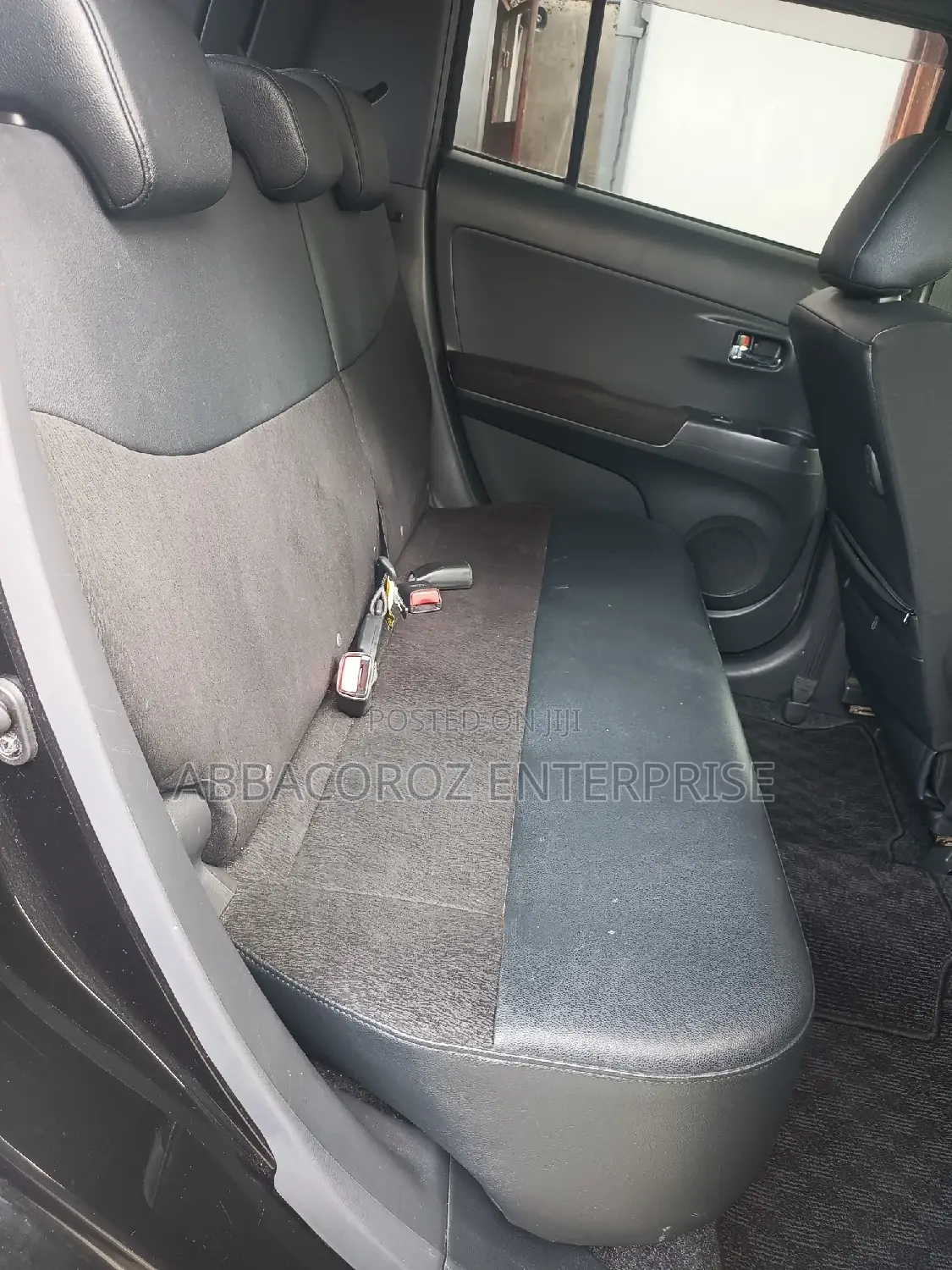 Toyota bB 2016 Black