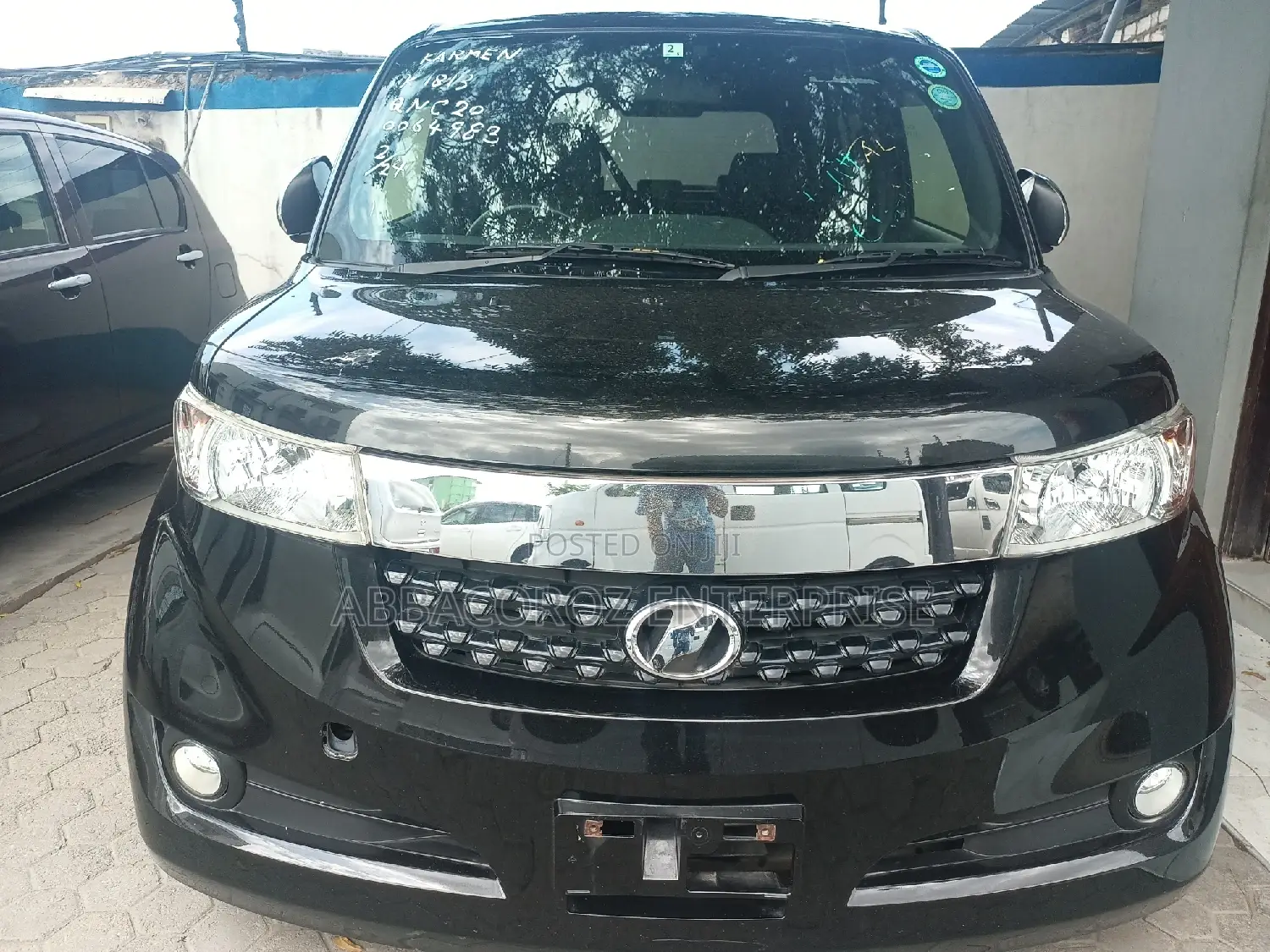 Toyota bB 2016 Black