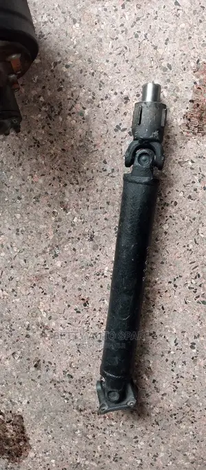 Nissan Vannette Propeller