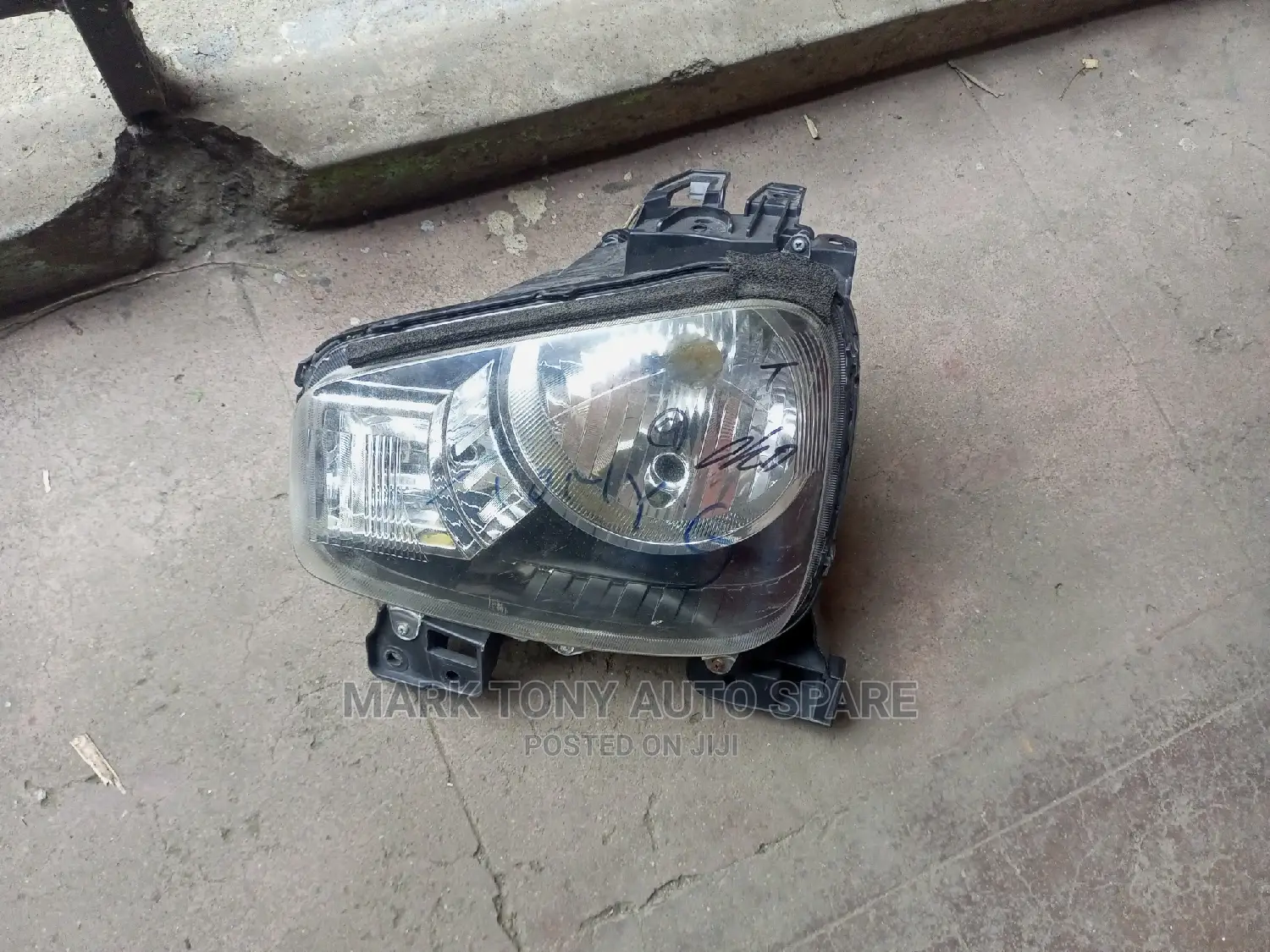 Alto 2015 Head Light Non Zenon