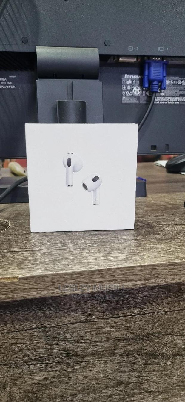 Apple Airpods 2 - thumbnail 2