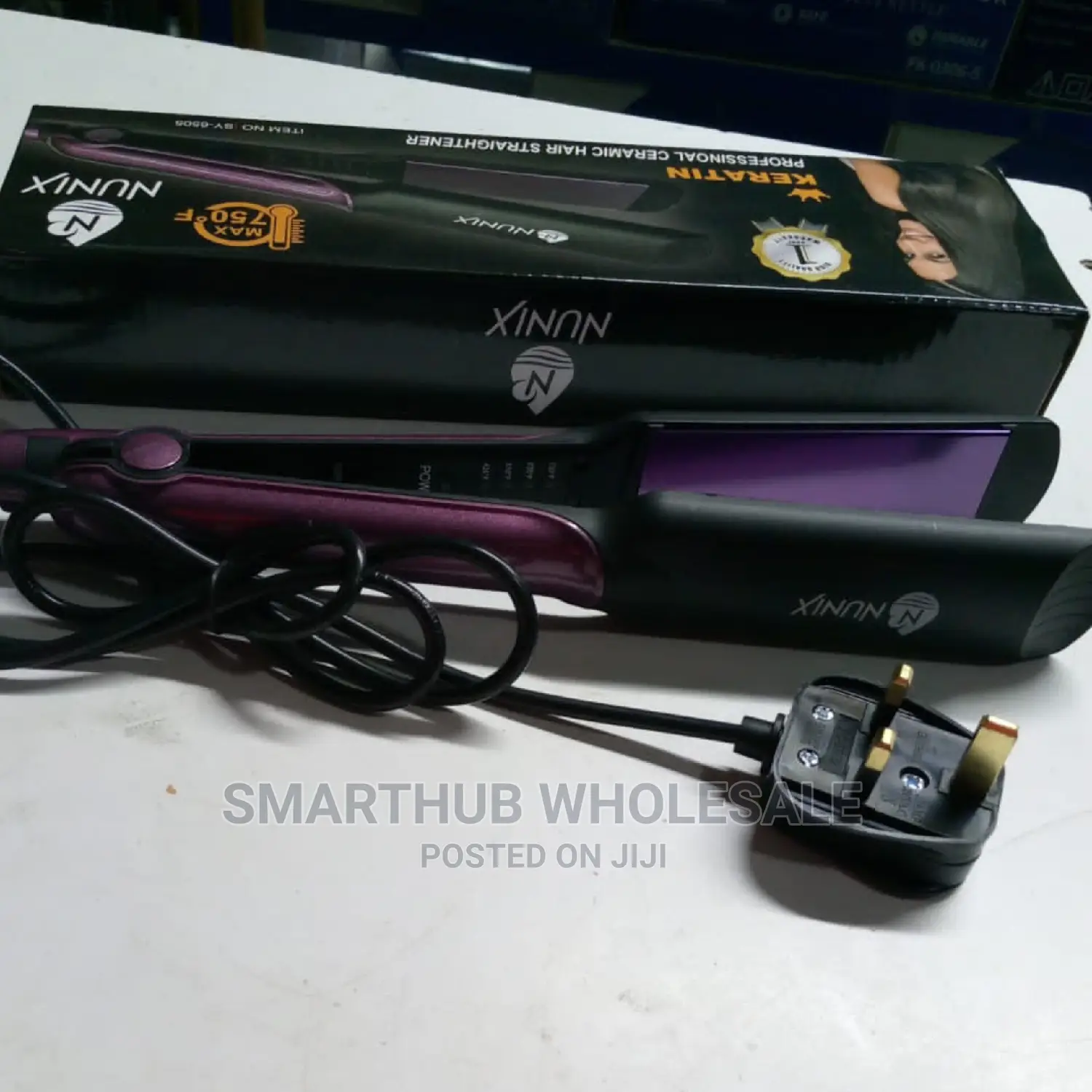 Nunix Flat Iron Hair Straighetener