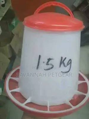 1.5 Kg Chicken Feeder