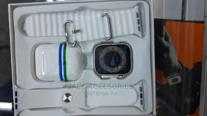 I8 Ultra Smartwatch With Earpods