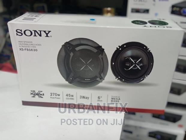 Sony 6 Inch Round Speakers - A Pair