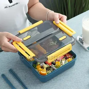 *BPA Leak-Free BENTO Food Box Container*
*3grid Box