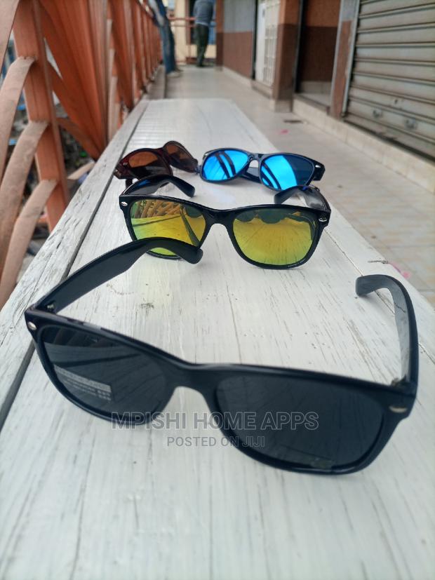 Polarized Sunglasses - thumbnail 3