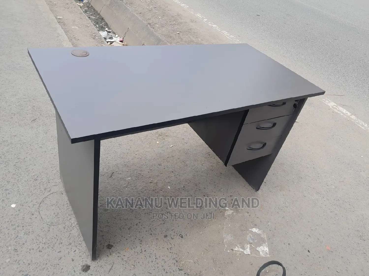 Office Desk
