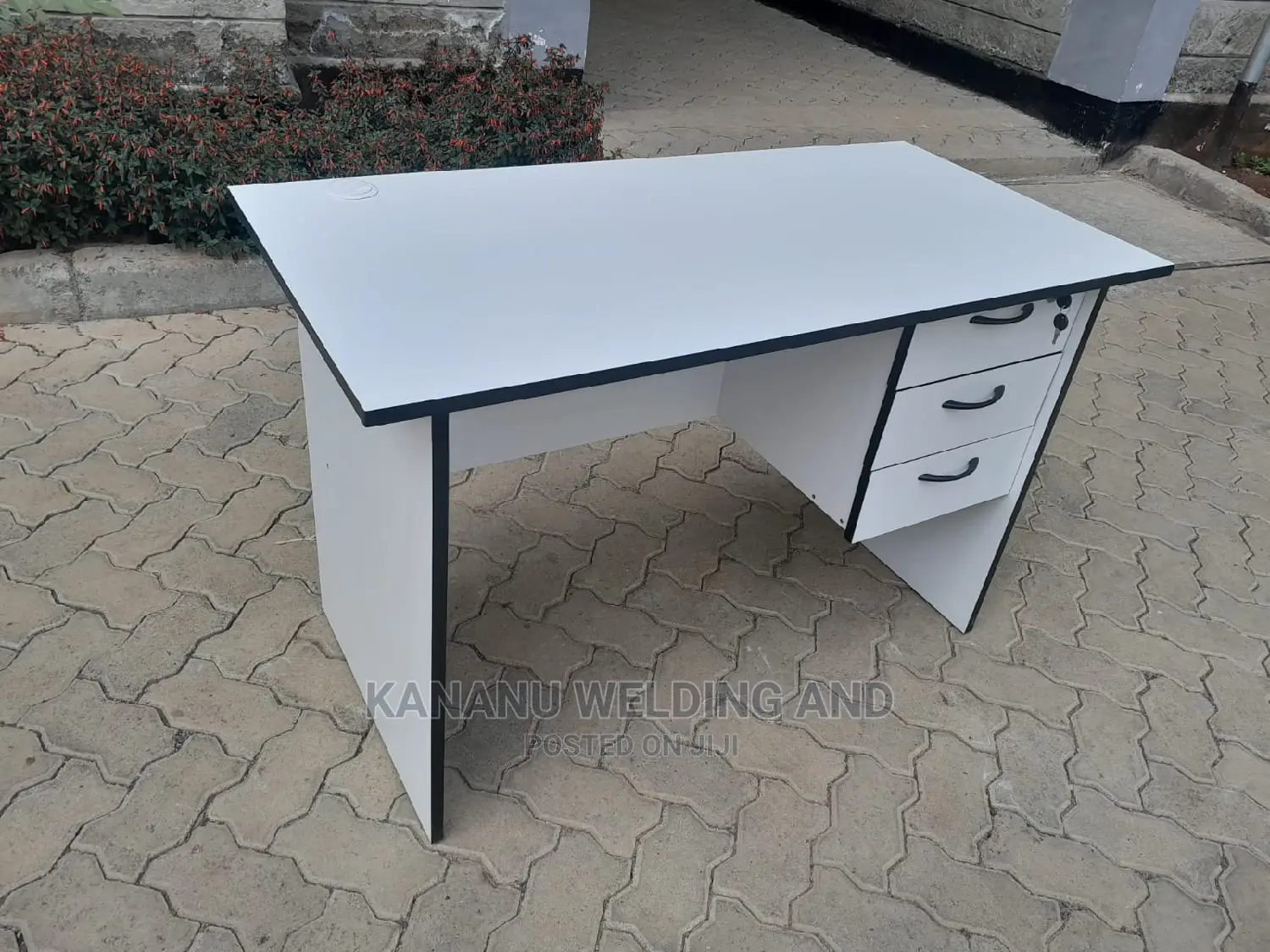 Office Desk