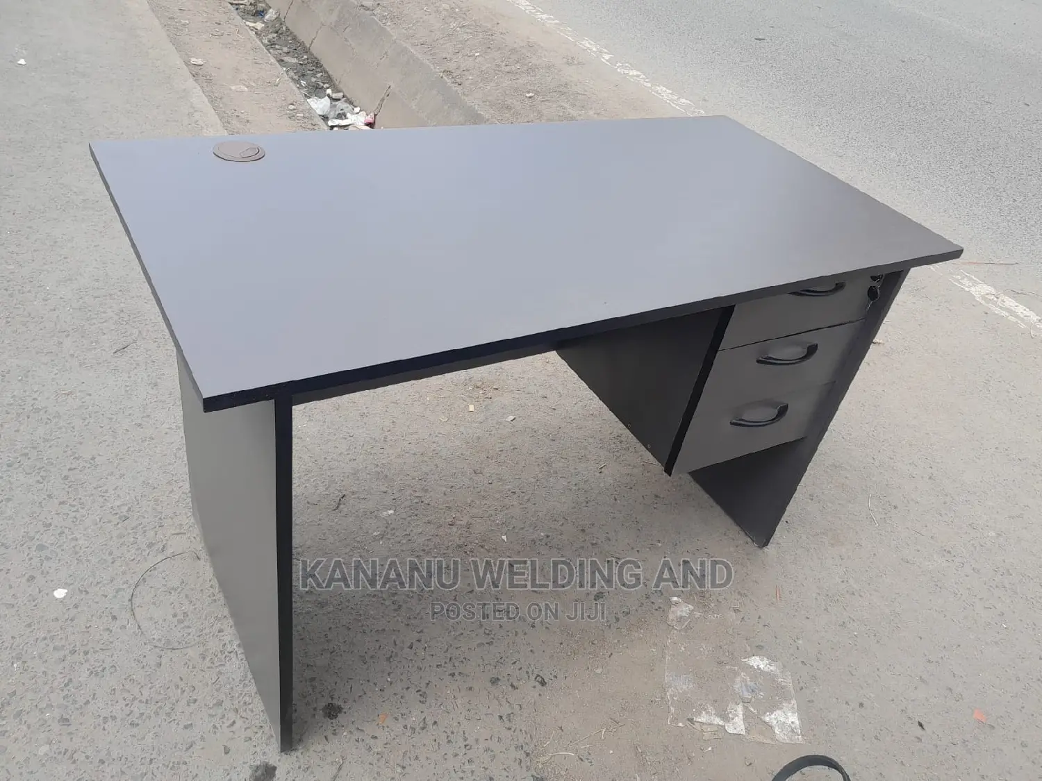 Office Desk