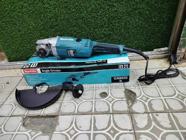 Makita "9" Grinder - thumbnail 2